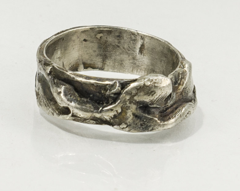 unique men's ring