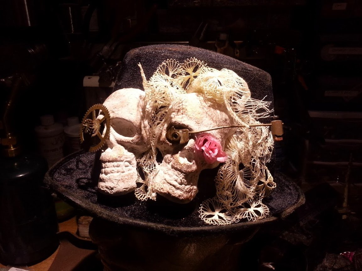 Steampunk day of the dead skull top hat
