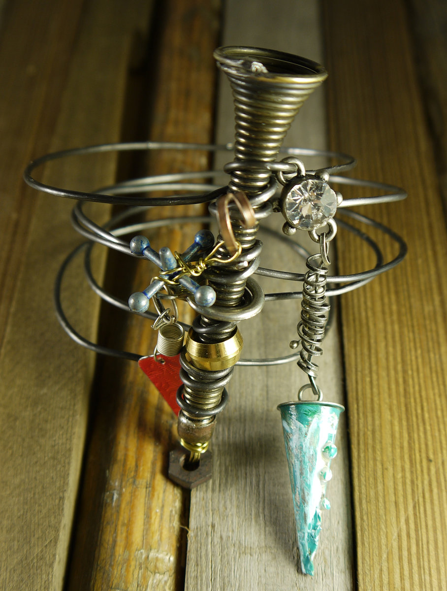 Industrial steel wire doorstop charm bangle bracelet