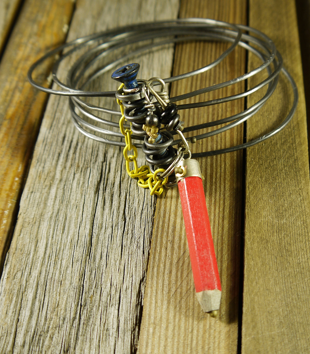 Industrial red pencil steel wire bracelet