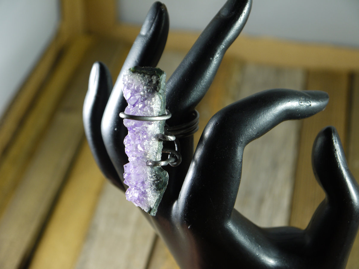 oblong amethyst steel ring