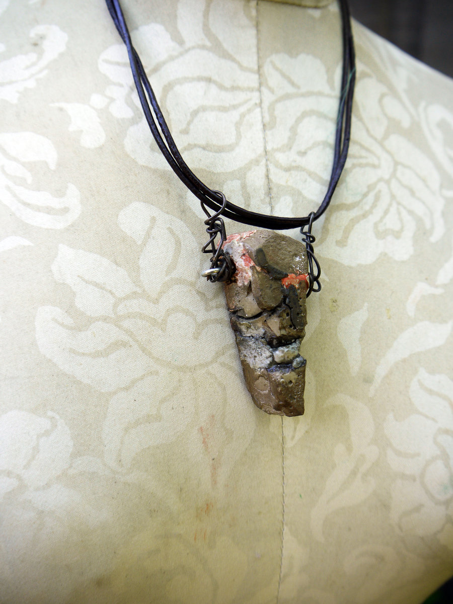 Sustainable jewelry necklace