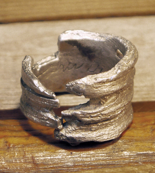 Unisex pewter organic wood look ring
