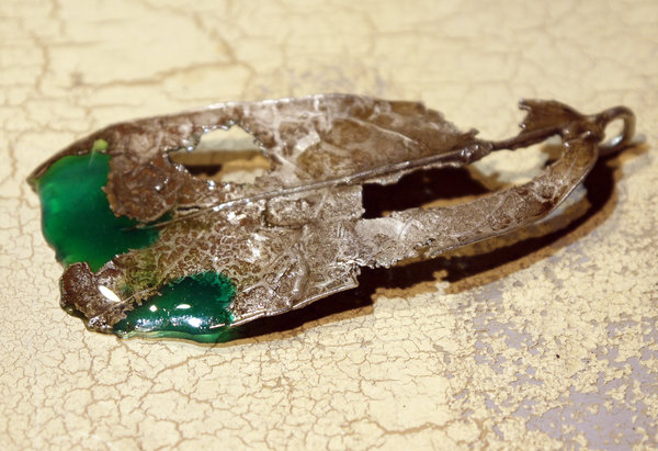Sterling silver leaf pendant with resin